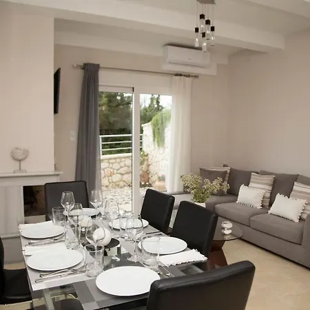בית נופש La Luna Maisonette נידרי